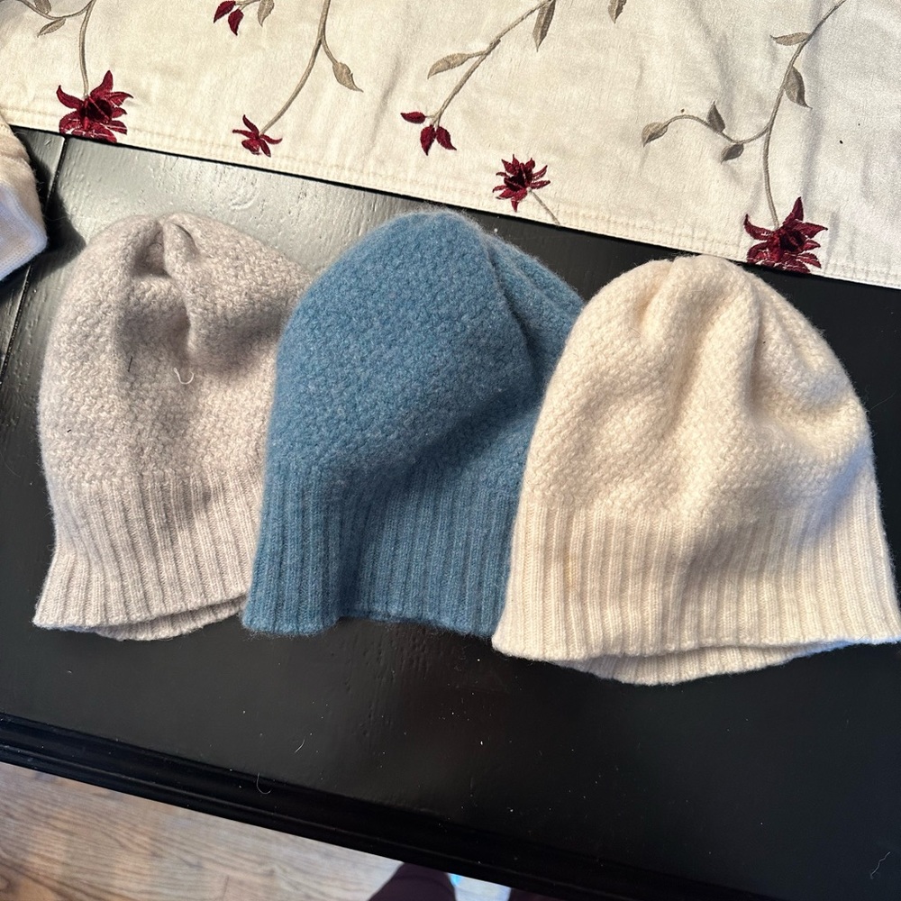 Garnet Hill beanie. 100% cashmere.